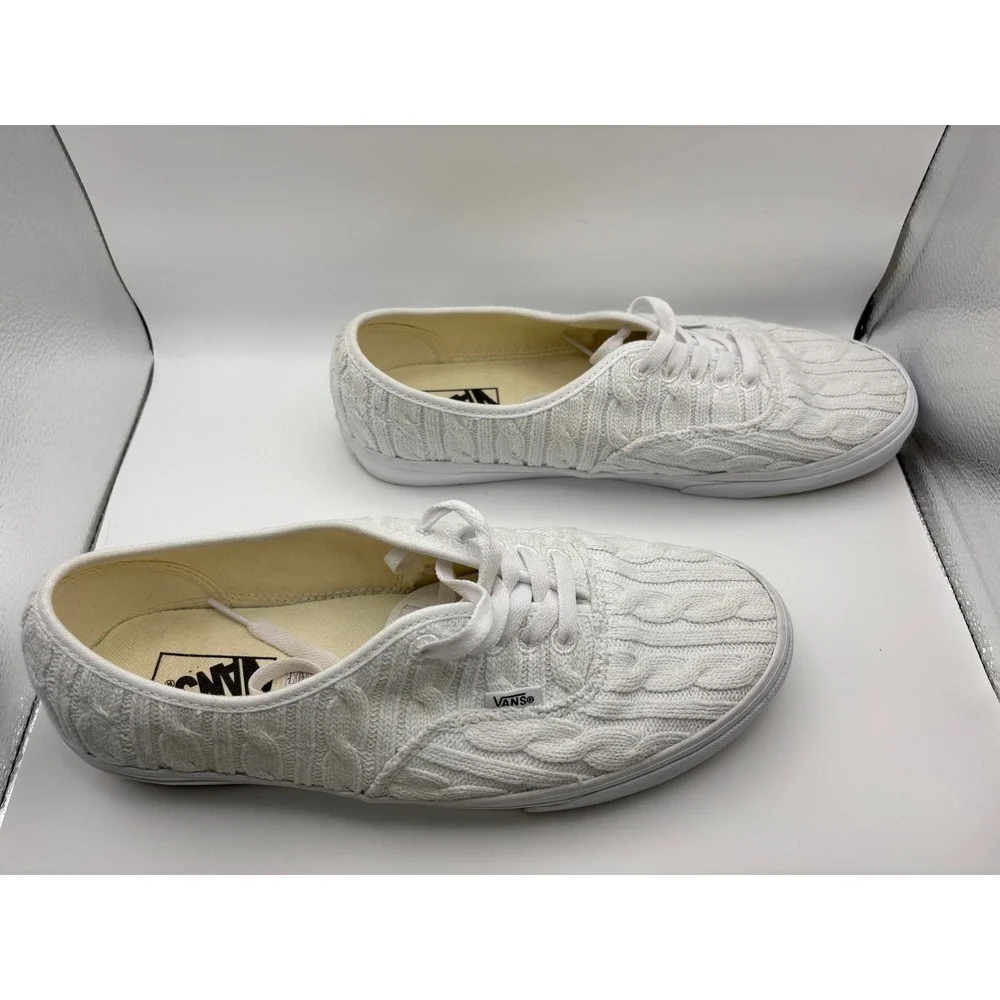 Vans Authentic Sneakers Mens 9.5/ Womens 11 White Cable Knit Quilted Low Top